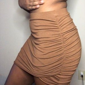 💗 A Brown Forever21 Skirt 💗